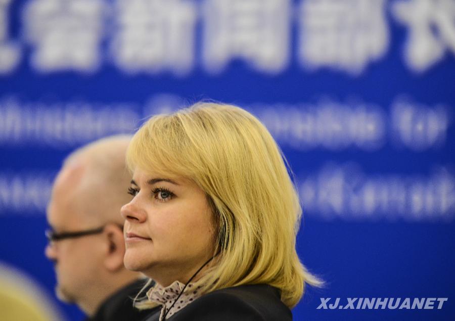 第三屆中國—亞歐博覽會新聞部長論壇在烏魯木齊舉行