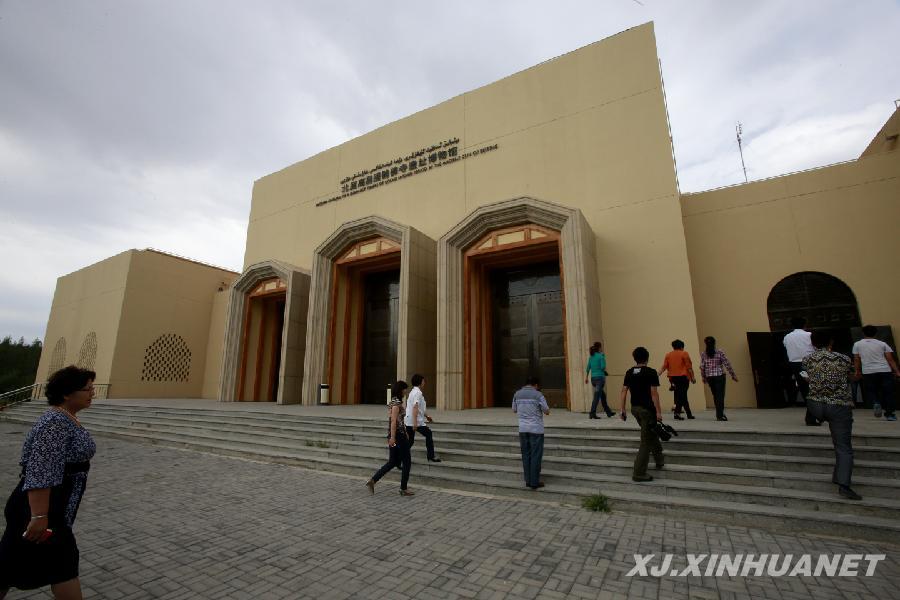 探訪北庭高昌回鶻佛寺遺址博物館