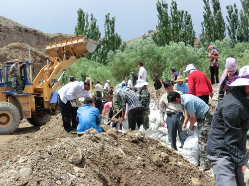 兵團托云牧場:積極抗洪 把職工生命財產安全放在首位