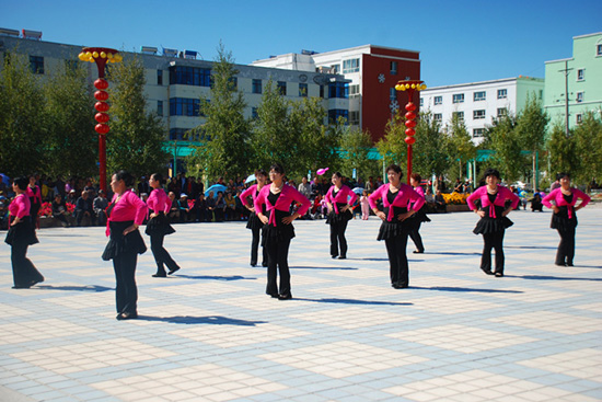 青河縣“第十一屆百日廣場文化活動(dòng)”