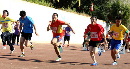 克拉瑪依舉辦田徑運動會