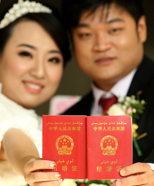 克拉瑪依新人“光棍節”扎堆結婚