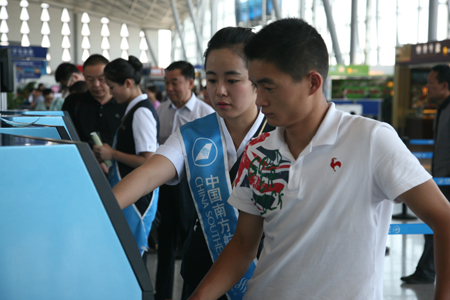 南航加大新疆運力投入 旺季計劃增班2504班