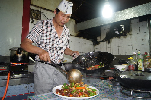 新疆兵團(tuán)第六師共青團(tuán)農(nóng)場旅游業(yè)大放光彩