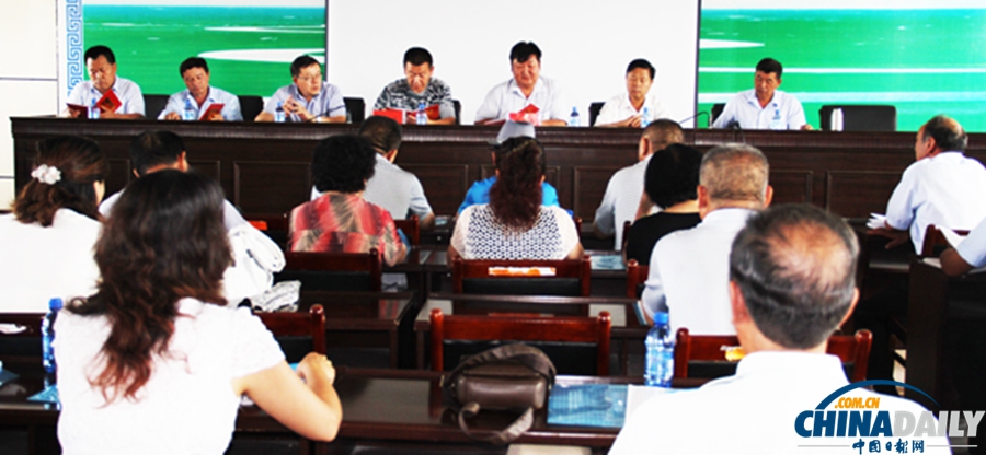 和靜縣法院培訓(xùn)新增人民陪審員