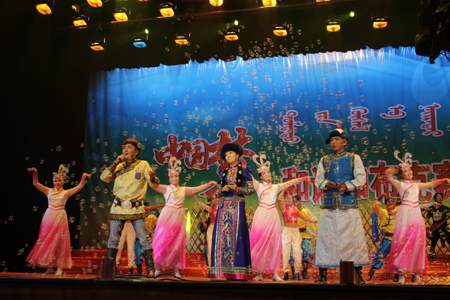 第六屆江格爾文化旅游節暨第十四屆那達慕大會開幕式8月17舉行