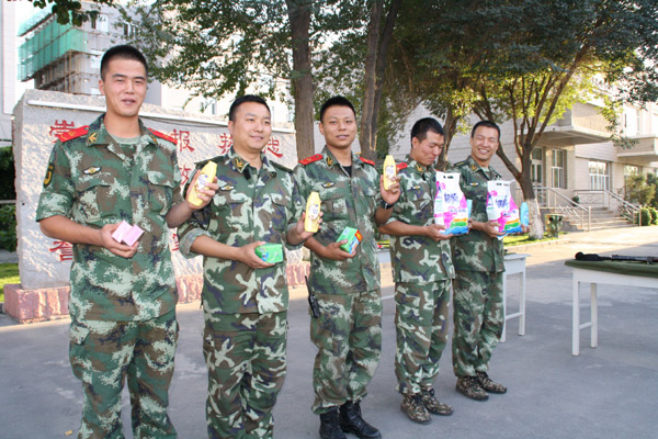 新疆公安邊防總隊后勤基地開展“鑄忠誠警魂 揚青春警威”系列文化活動