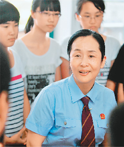 福建省南平市延平區法院少年庭庭長詹紅荔:“折翼天使”的法官媽媽