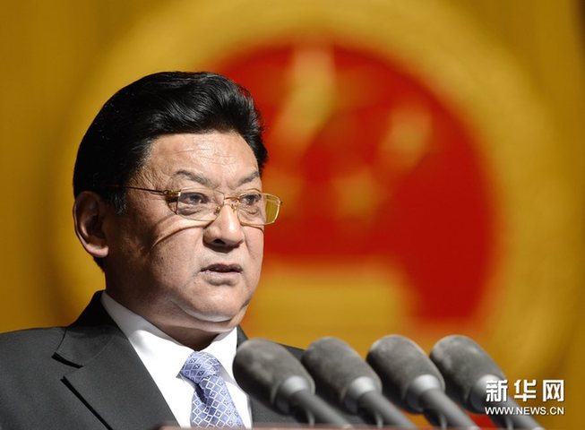 西藏自治區第十屆人民代表大會第一次會議在拉薩舉行