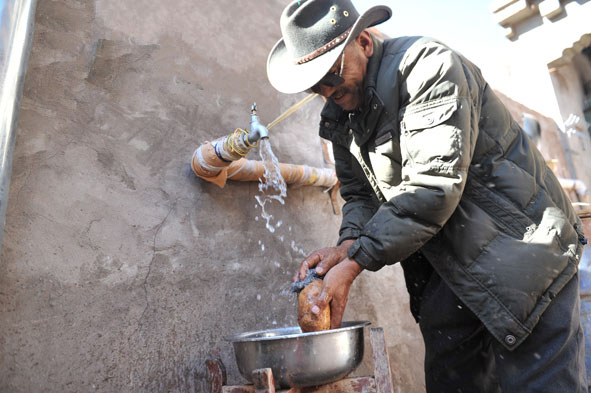 西藏昌都砸錢百億辦喜事