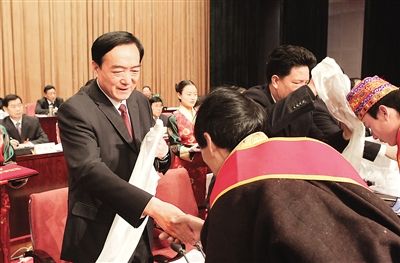 西藏召開“先進雙聯戶”創建活動表彰大會