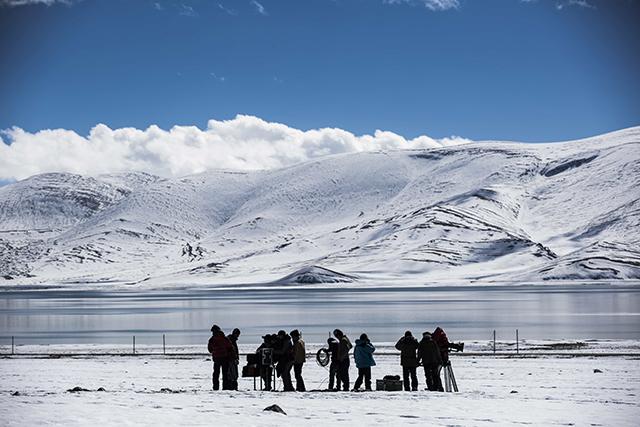 扎西達(dá)娃小說改編電影西藏?zé)崤?/></p>

<p align=