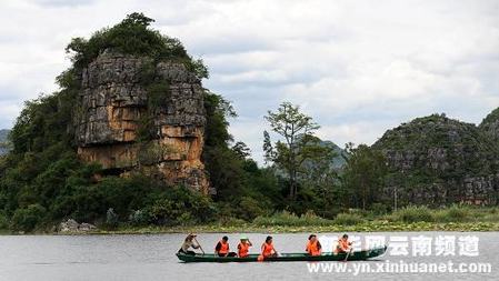 云南：湖光山色美 人在畫中游