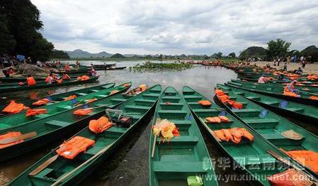 云南:湖光山色美 人在畫中游
