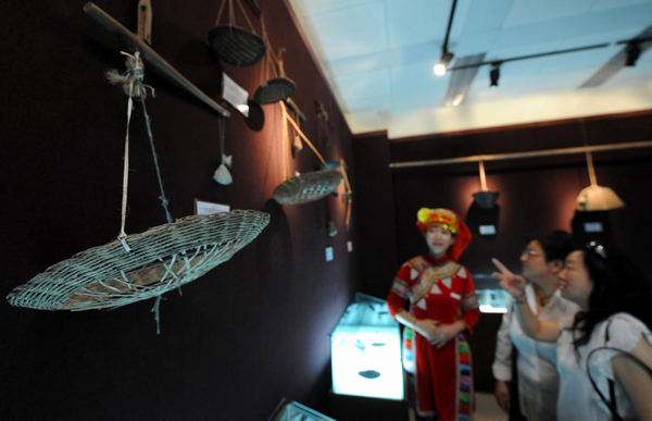 云南少數(shù)民族財(cái)會博物館開館