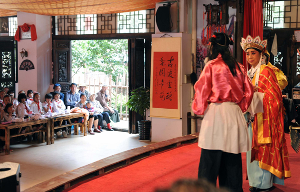 滇劇傳習(xí)館開授學(xué)生專場(chǎng)