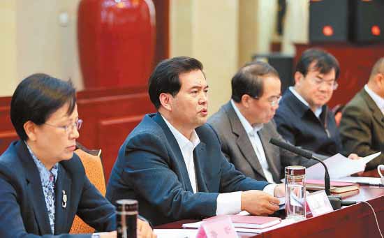 李紀恒:加快少數民族和民族地區發展 不斷探索“云南經驗”