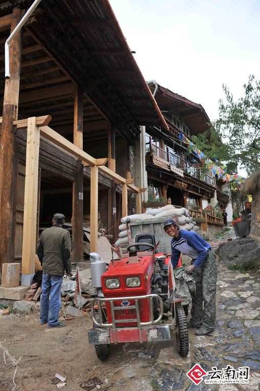 云南香格里拉獨(dú)克宗古城重生記