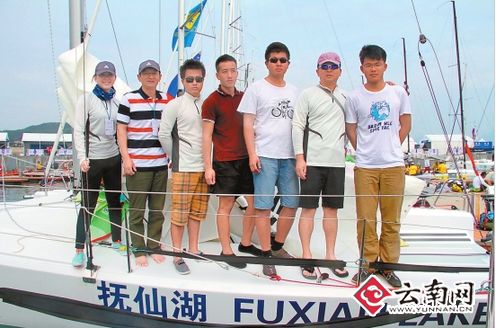 中國杯帆船賽上云南人爭鋒 高原戰隊不“打醬油”