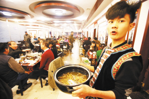 天氣轉(zhuǎn)冷 昆明今冬新開200多家重慶火鍋