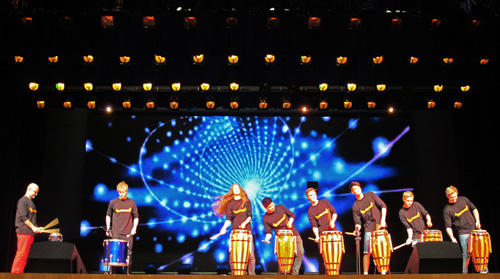 “布鼓社”鼓樂團搭建中瑞高校文化交流平臺