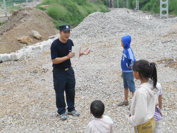 昆鐵警方全力確保廣昆復線安全穩定