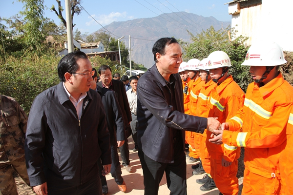 地震導(dǎo)致云南省昆明市直接經(jīng)濟(jì)損失上億元救災(zāi)工作轉(zhuǎn)入災(zāi)后評(píng)估和重建階段