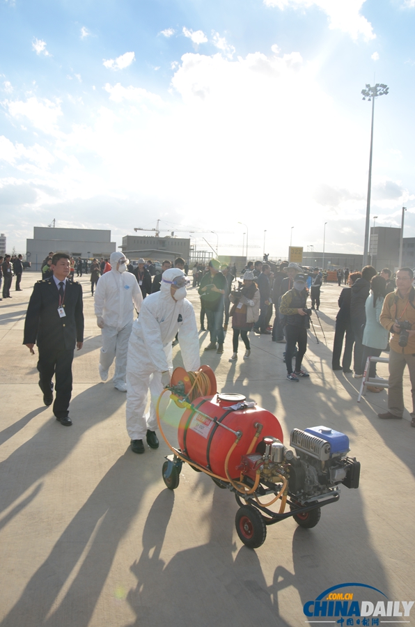 23位南非“高富帥” 昨日長(zhǎng)水機(jī)場(chǎng)落地