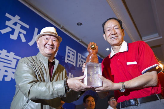 百余詩人共聚第十五屆（昆明·東川）國際詩人筆會