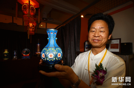 浙江省非物質(zhì)文化遺產(chǎn)精品展亮相臺(tái)北 圖