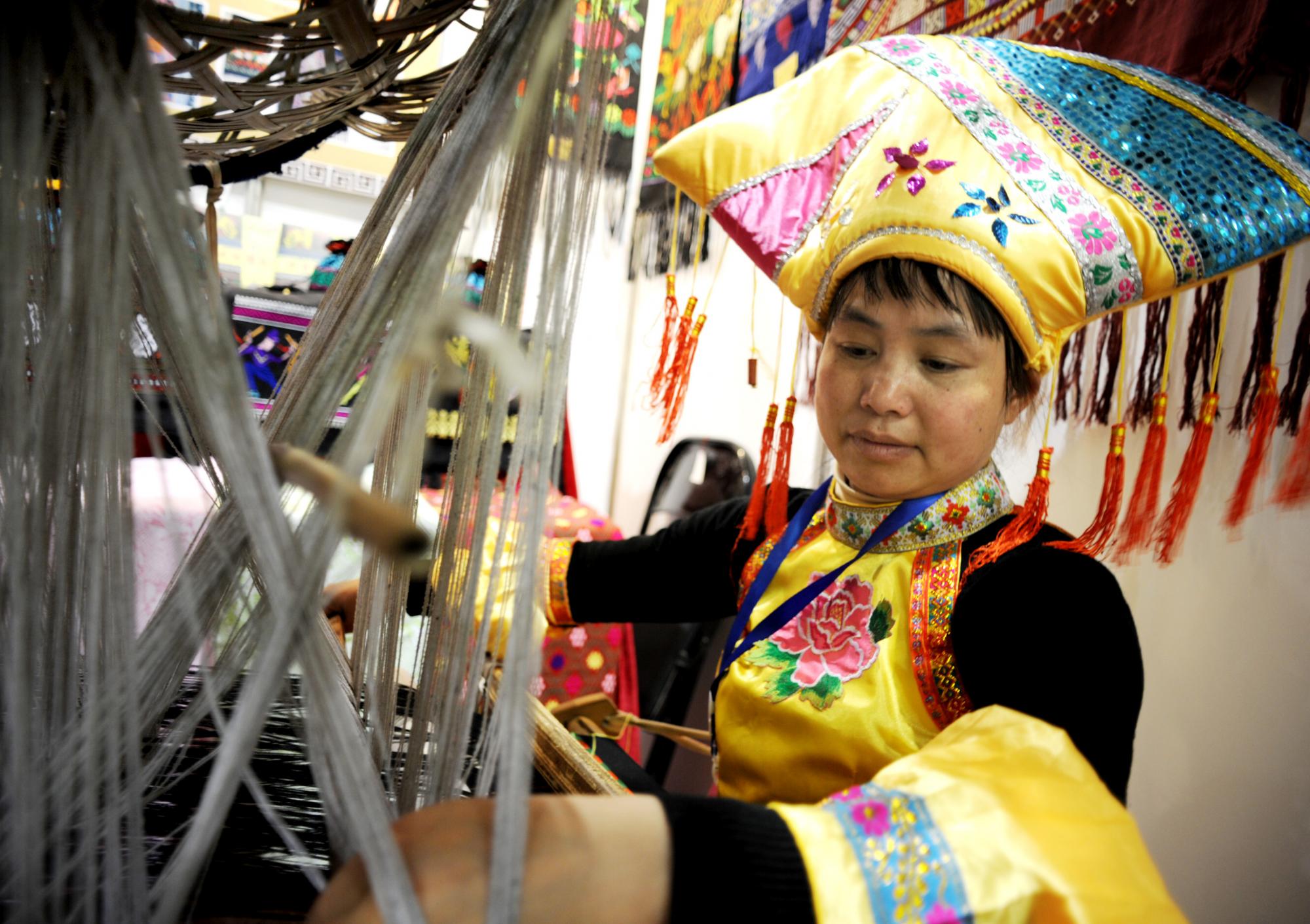 “非遺”項目薈萃義烏“文博會”