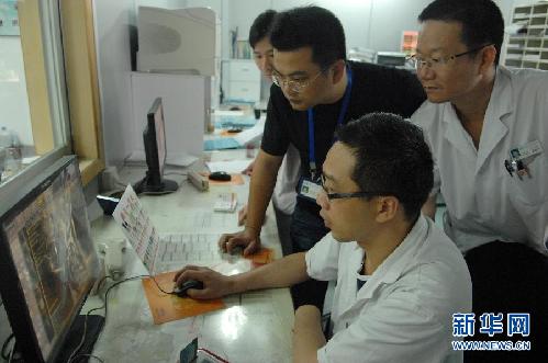 溫州動車事故：24小時守護的ICU