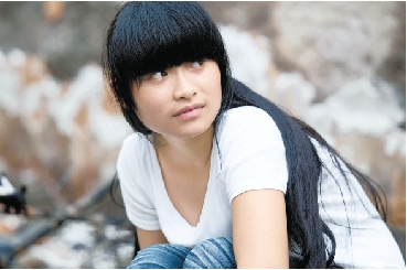 17歲女孩火中救兩人 “最美姑娘”感動山鄉