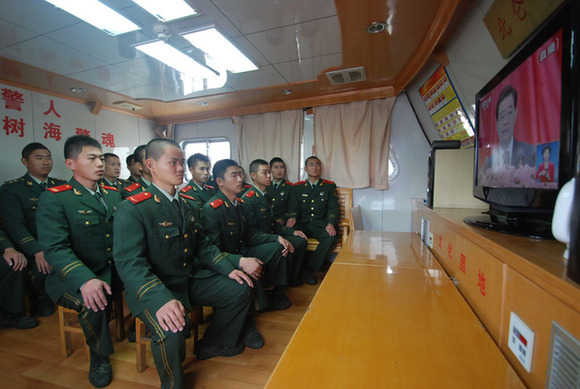 浙江各地干部、群眾收看“十八大”開幕式