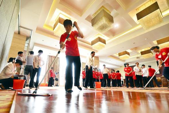 杭州舉辦居家養老服務技能比武