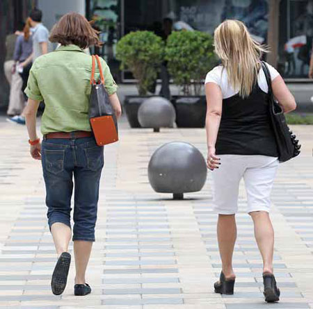 Next show: Illegal foreigners in China - 下期預告:“三非”外國人在中國