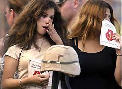 Bush vows no retreat over Iraq, US soldier killed