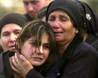 Iraqi guerrillas kill 9 in 'Sunni Triangle' attacks