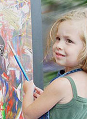 Child art prodigy wows New York
