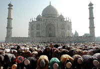 Taj Mahal to resume night visits