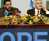 Opec to keep oil output unchanged 