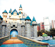 HK Disney beckons mainland visitors