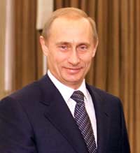 Russian President Vladimir Putin has confirmed that his nation's trans-Siberian oil pipeline will export oil to China, instead of Japan, first, the Wall Street Journal reports. 