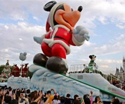 Hong Kong Disneyland cuts ticket prices for local residents