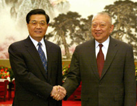 Top leader meet HK and Macao chief executives
