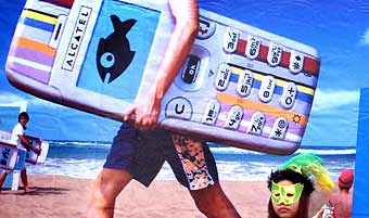 Handset industry to face tough challenges in 2004