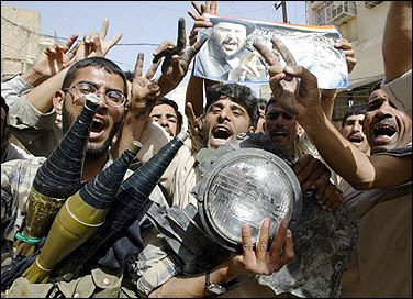 U.S. tanks thrust into cemetery in Iraq holy city