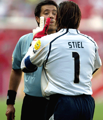 Croatia forced to 0-0 by Ten-man Switzerland