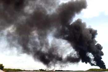 US oil hits $50 on Nigeria supply fears