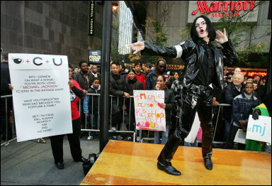 Jackson blasts rapper Eminem over music video